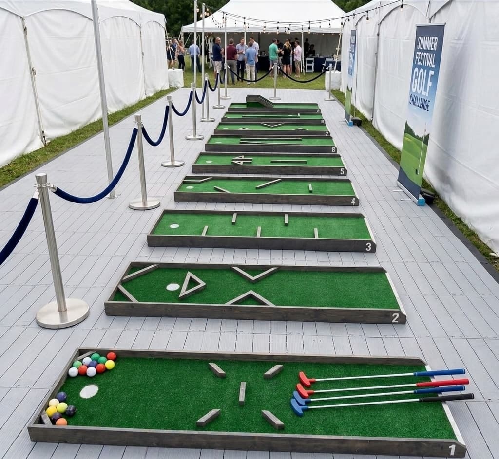Mini golf course